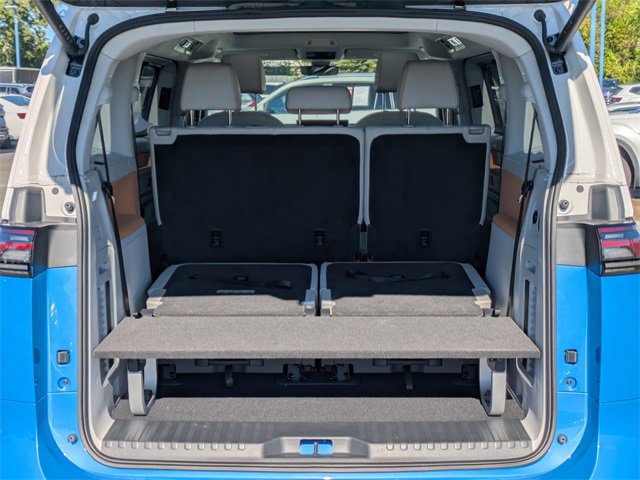 New 2025 Volkswagen ID. Buzz 1st Edition image 13