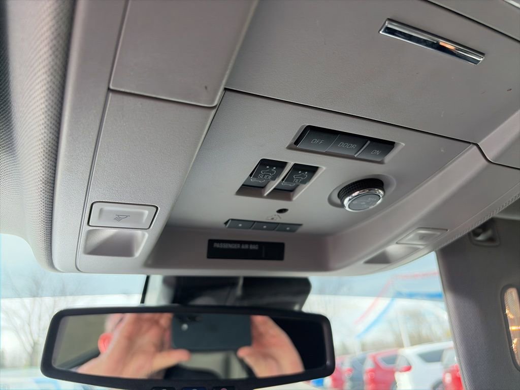 Used 2020 Chevrolet Suburban Premier image 50