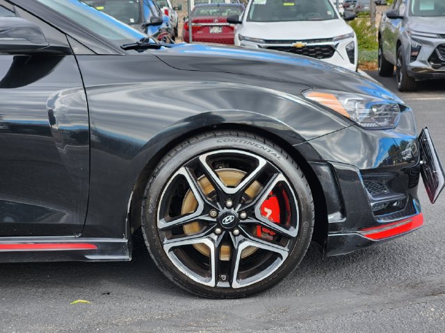 Used 2022 Hyundai Veloster N FWD image 10