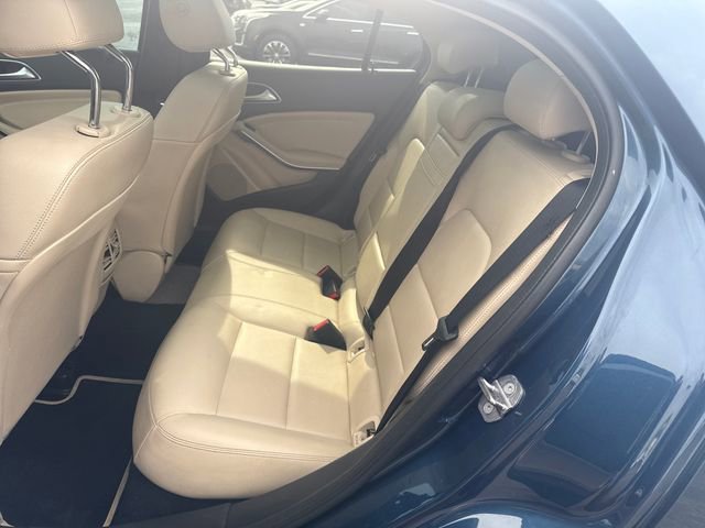 Used 2019 Mercedes-Benz GLA 250 4MATIC image 26