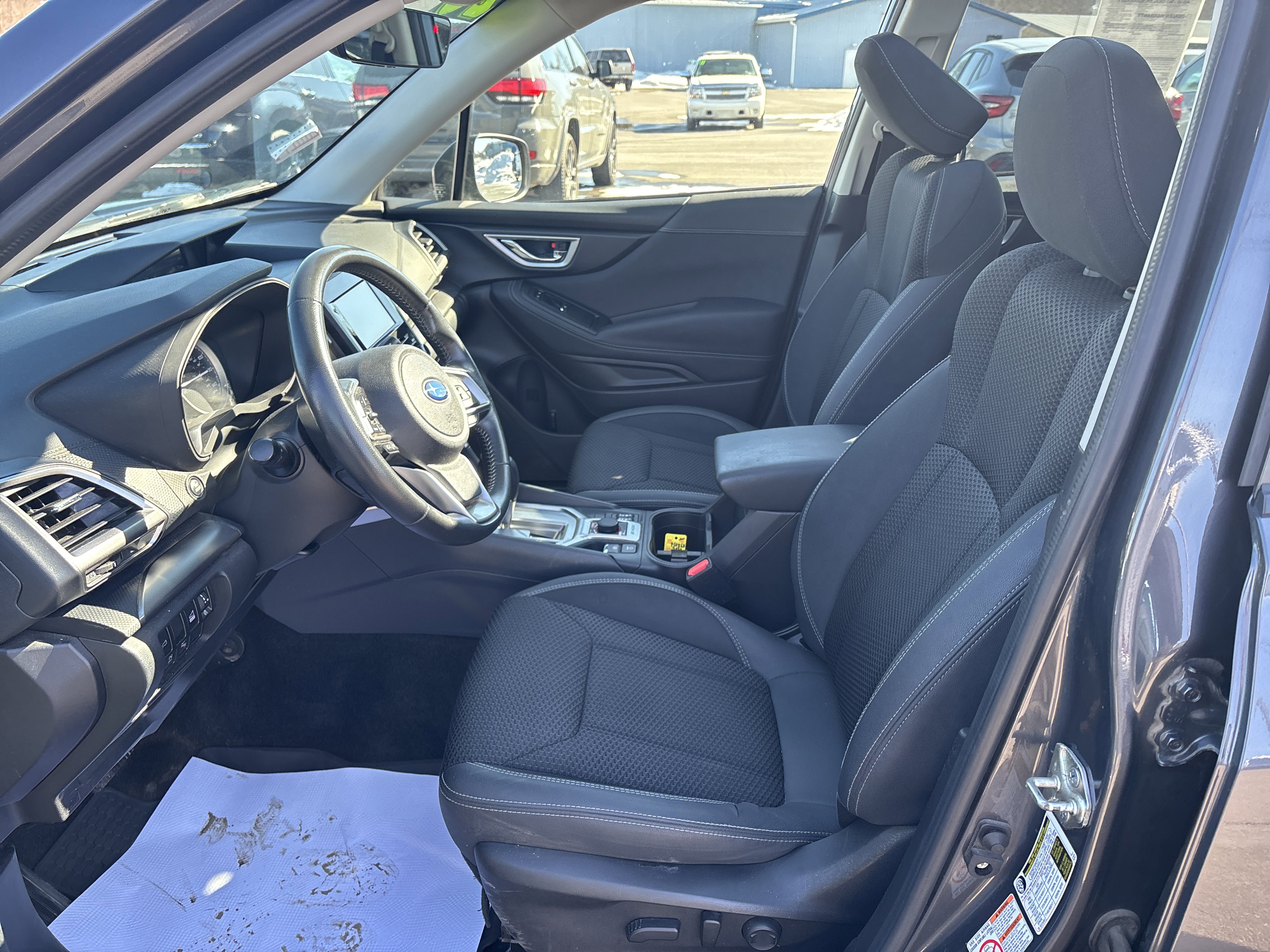 Used 2020 Subaru Forester Premium image 12