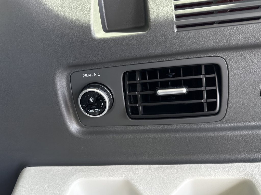 New 2027 Hyundai Santa Fe SEL FWD image 31