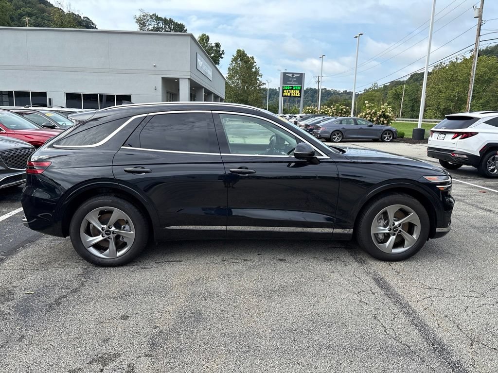 Used 2026 Genesis GV70 2.5T Select AWD/4WD image 6