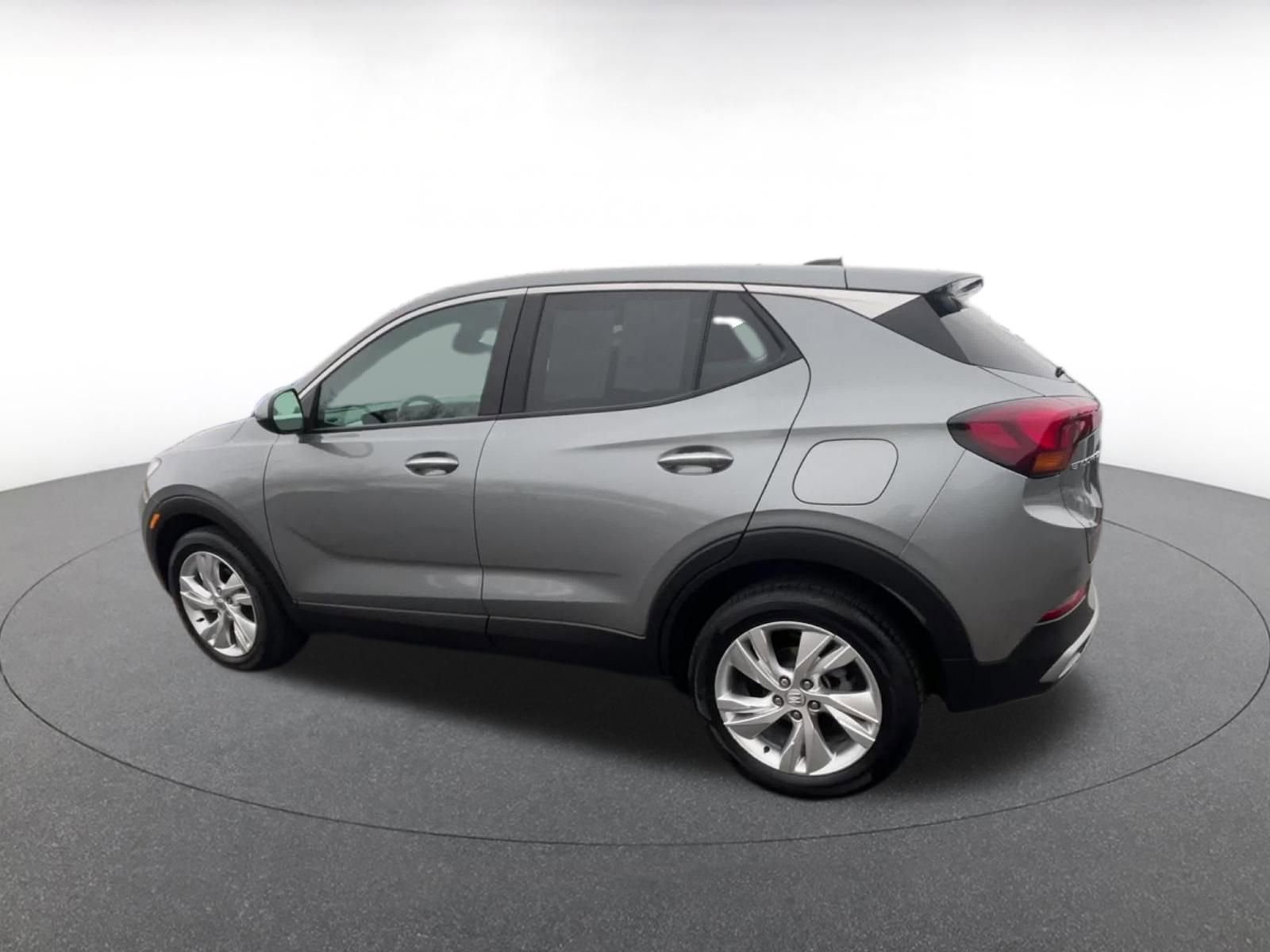 Used 2025 Buick Encore GX Preferred image 10