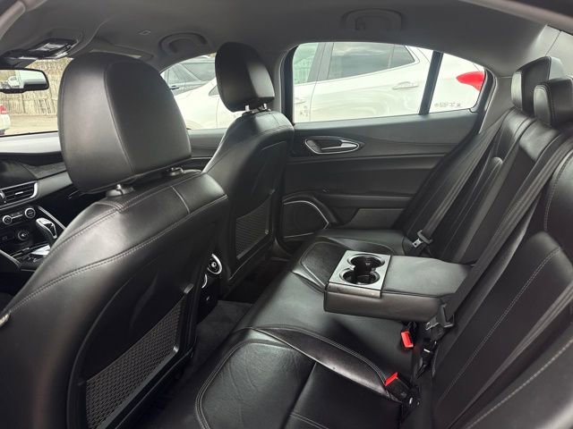 Used 2021 Alfa Romeo Giulia Sprint w/ Cold Weather Package image 35