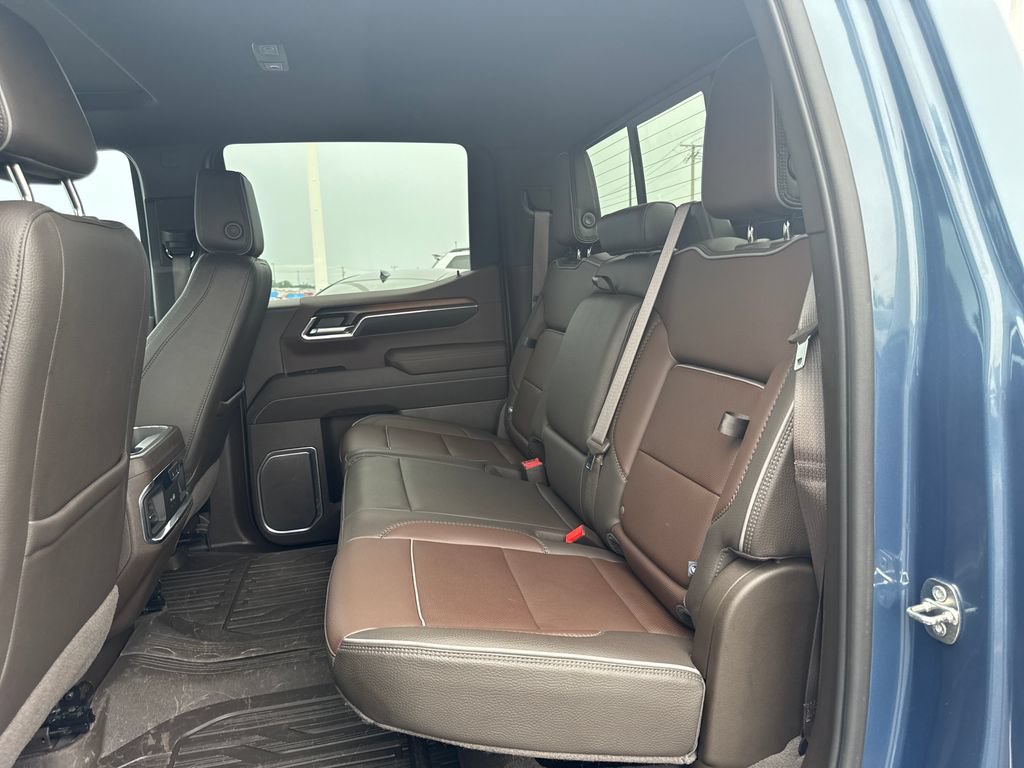Certified 2024 GMC Sierra 1500 Denali w/ Technology Package AWD/4WD image 8