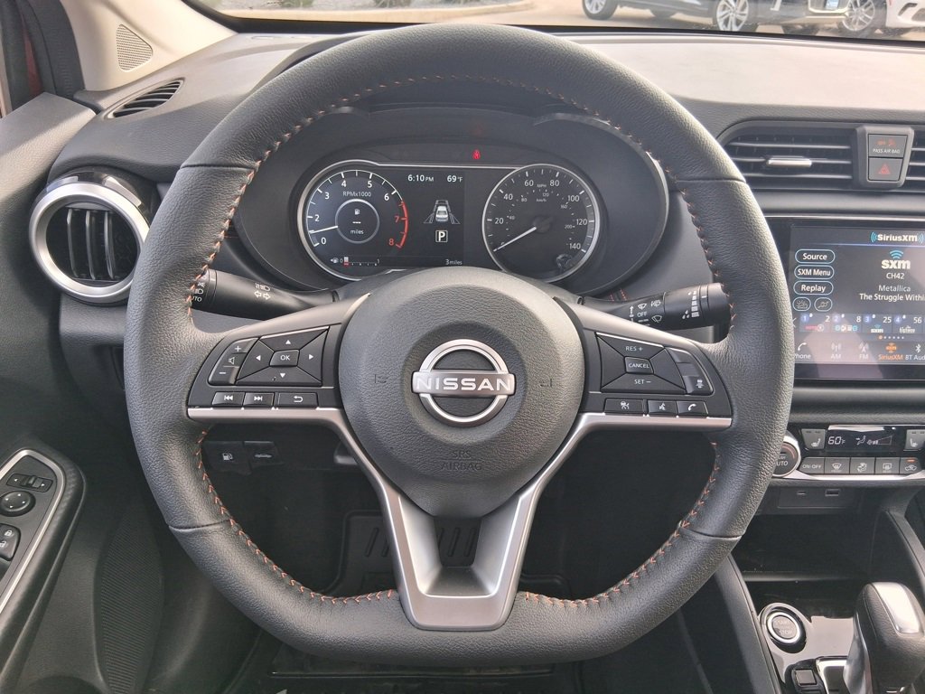 New 2025 Nissan Versa SR w/ Trunk Package image 10