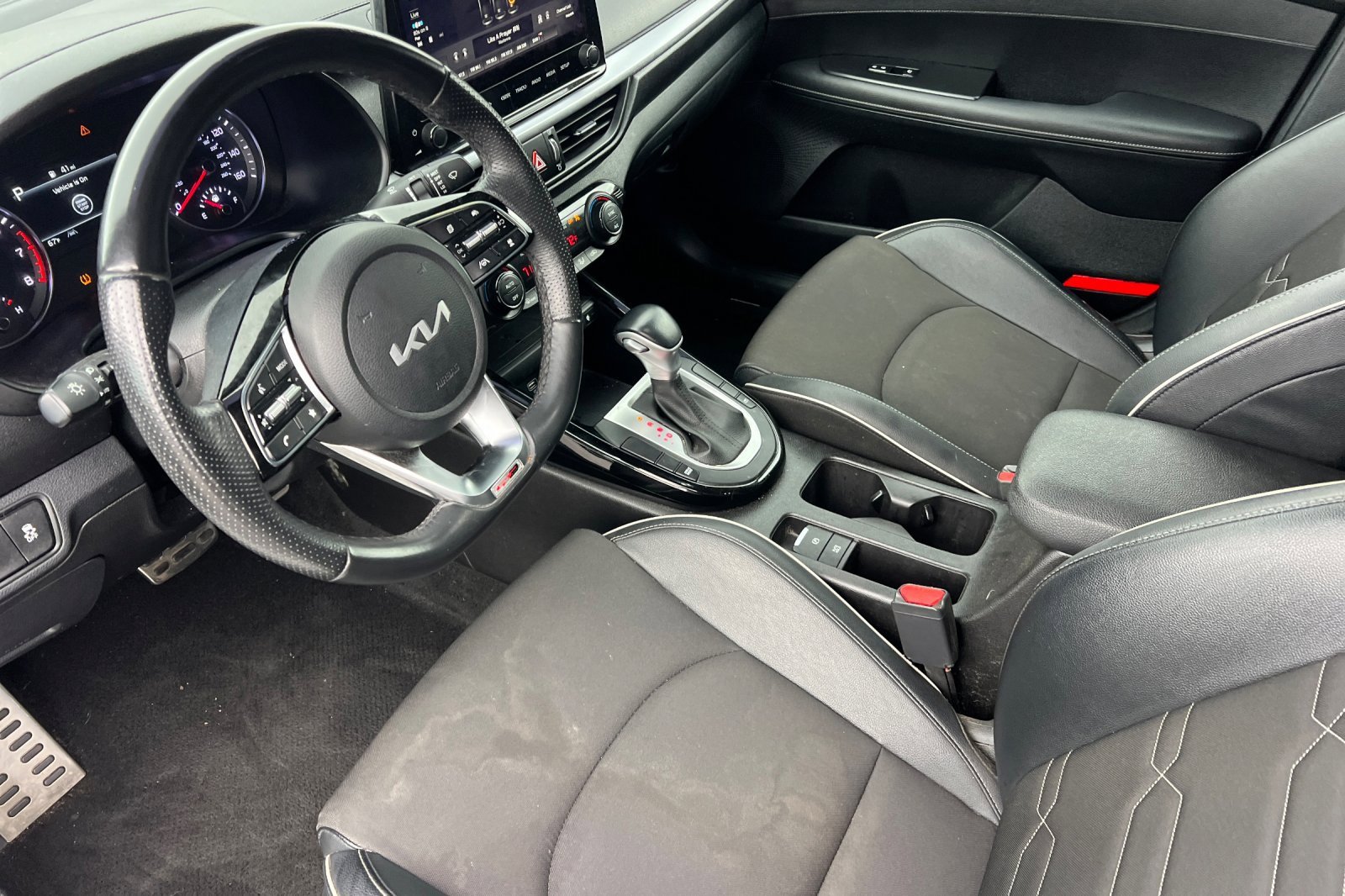 Certified 2022 Kia Forte GT-Line w/ GT-Line Premium Package image 11