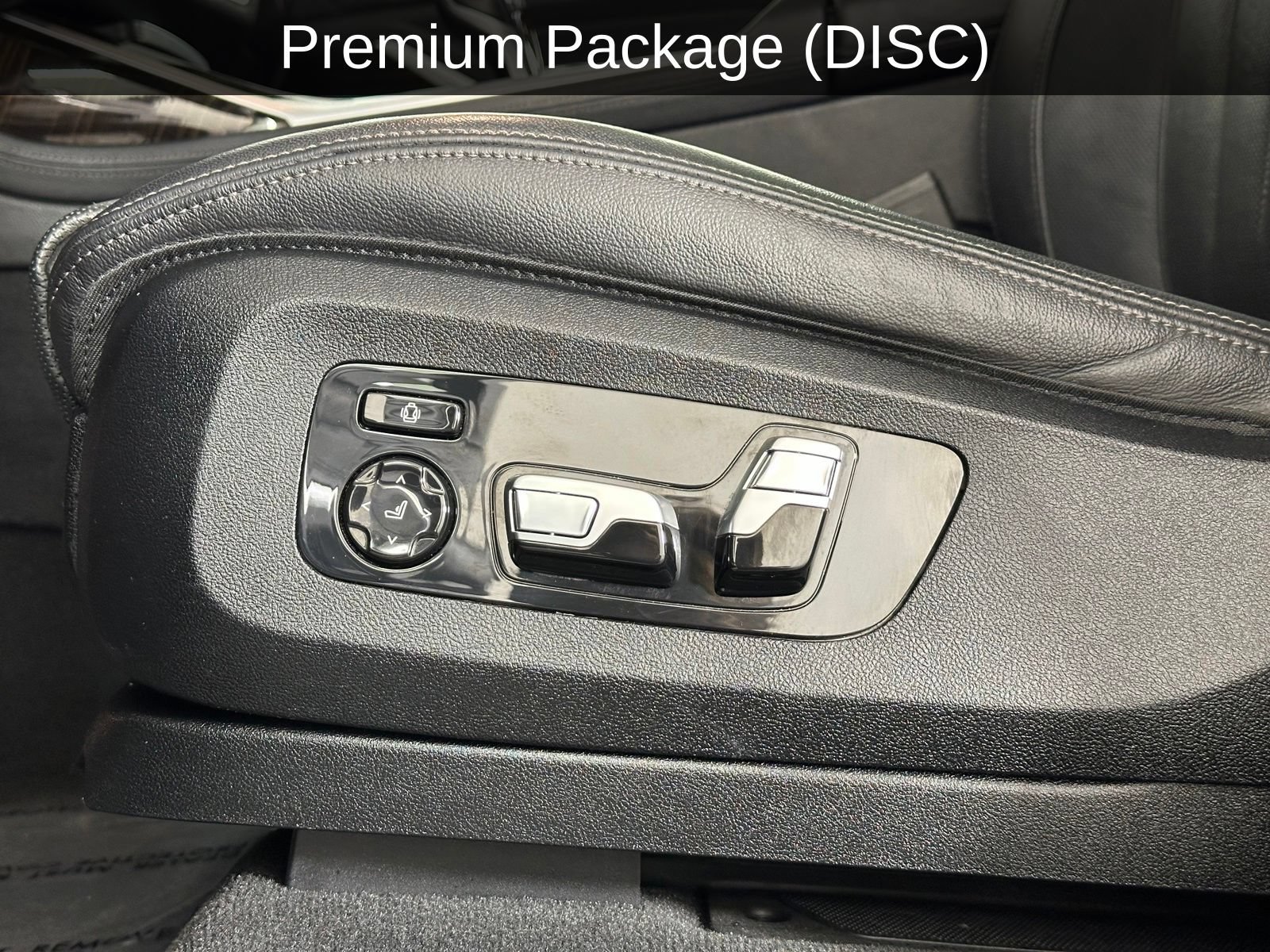 Used 2021 BMW X7 xDrive40i w/ Premium Package AWD/4WD image 7