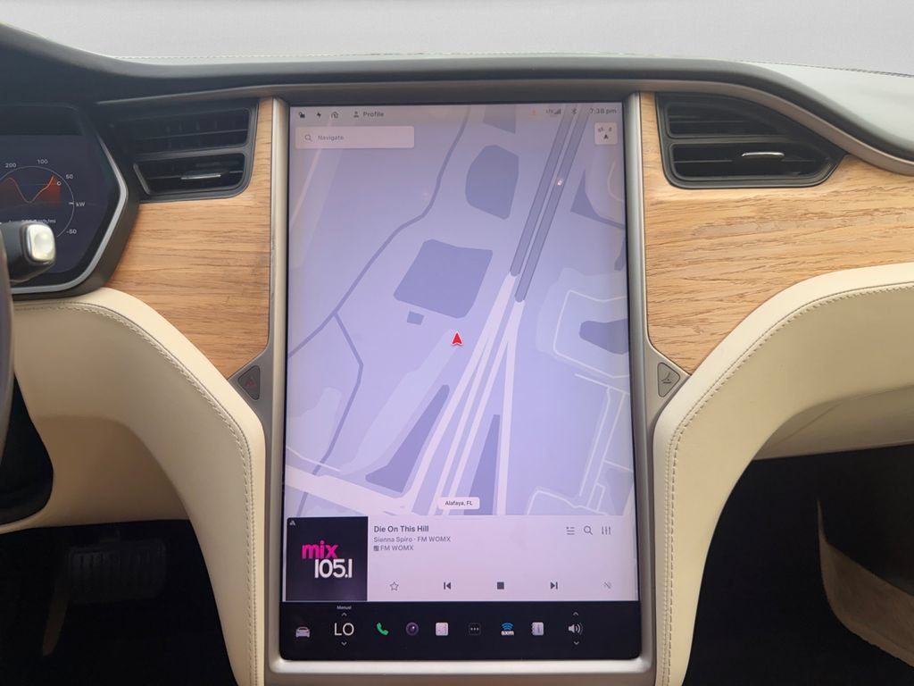 Used 2018 Tesla Model S 75D AWD/4WD image 14