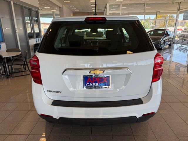Used 2017 Chevrolet Equinox LS image 4