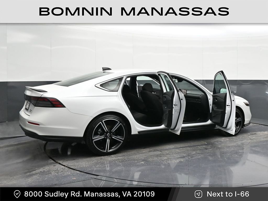 Used 2023 Honda Accord Sport image 35