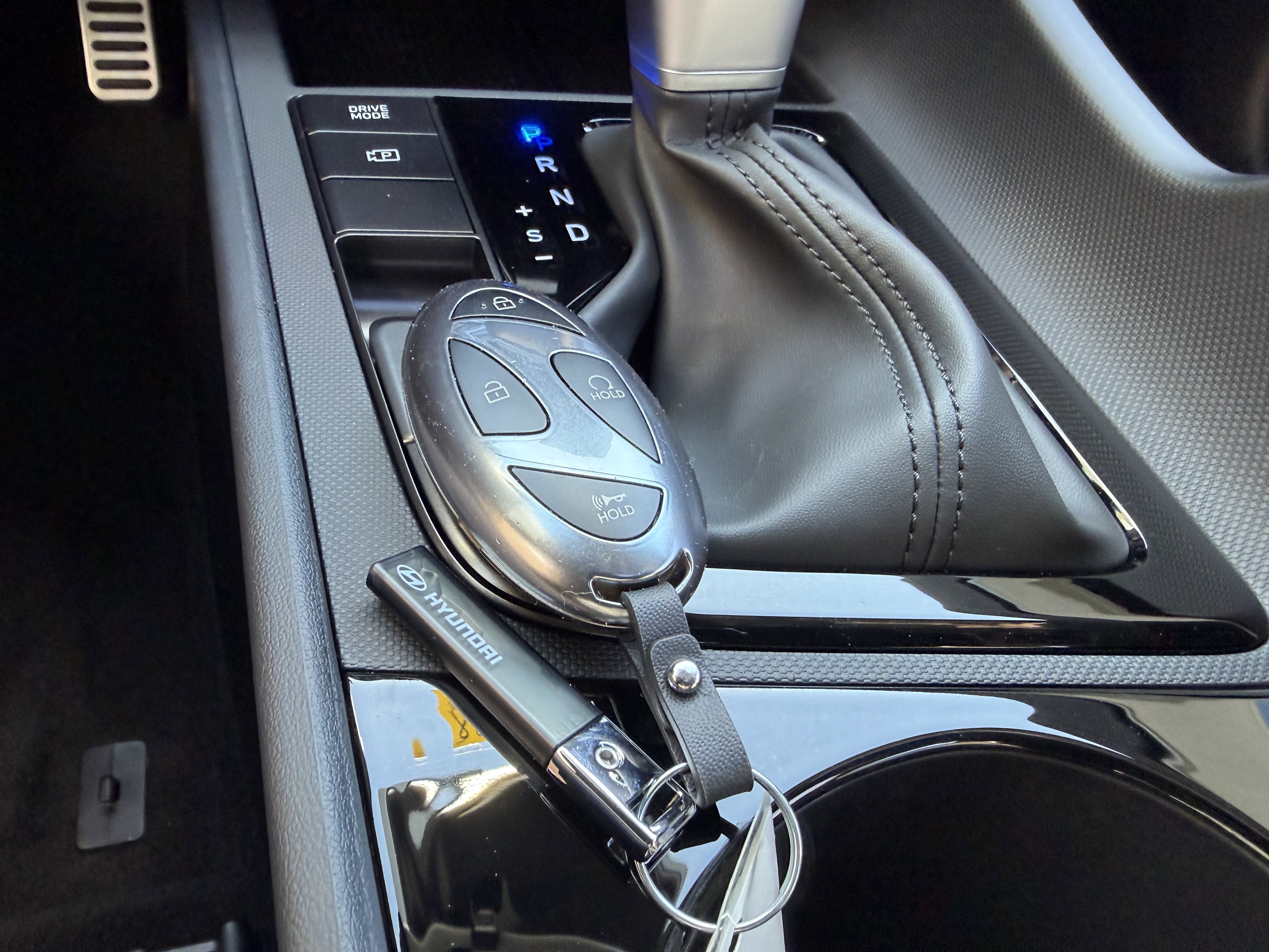 New 2026 Hyundai Elantra SEL Sport FWD image 35