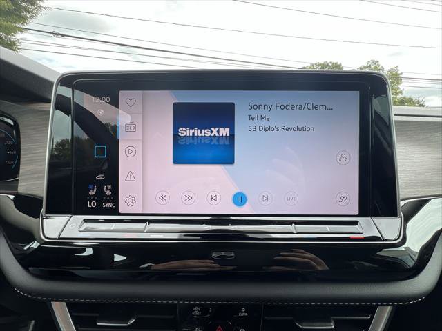 New 2026 Volkswagen Atlas SEL Premium R-Line image 16