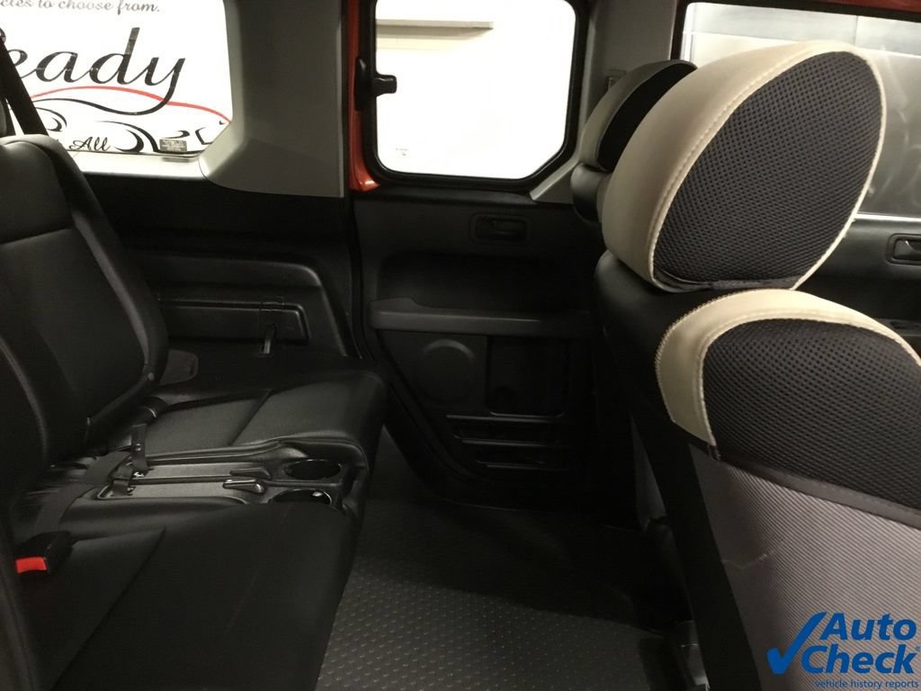 Used 2005 Honda Element LX image 28