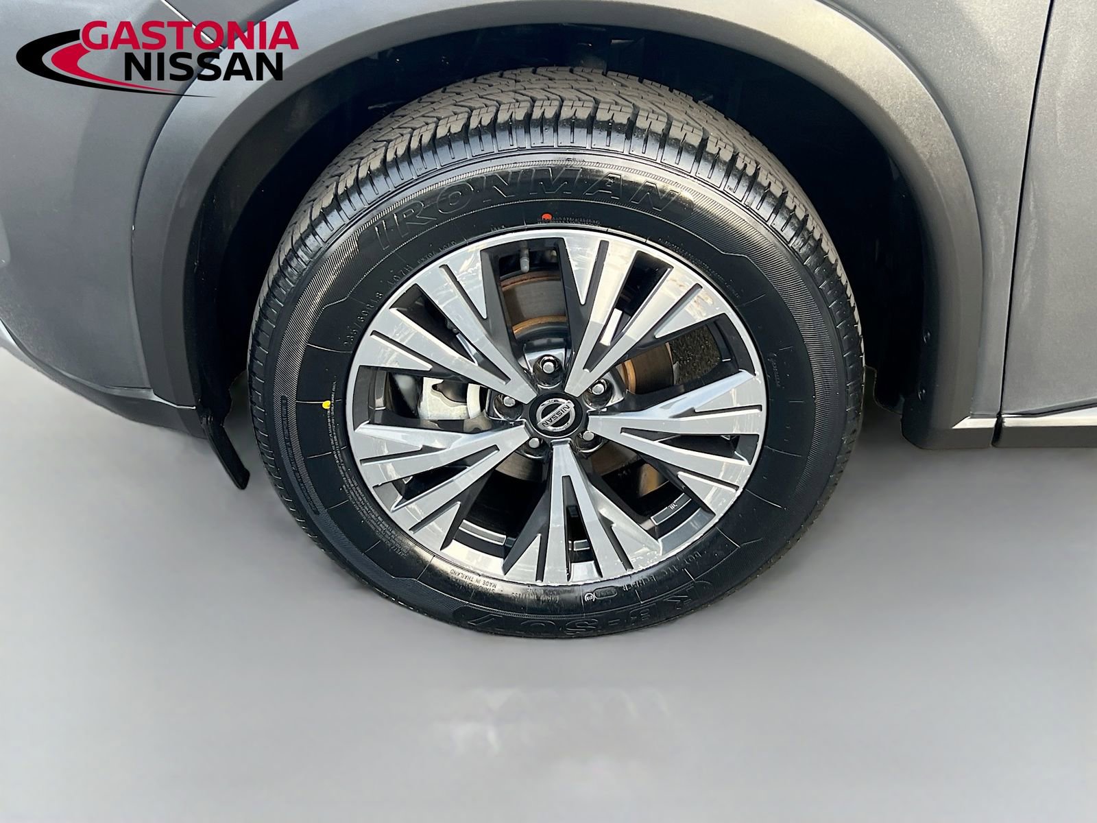 Used 2021 Nissan Rogue SV image 39