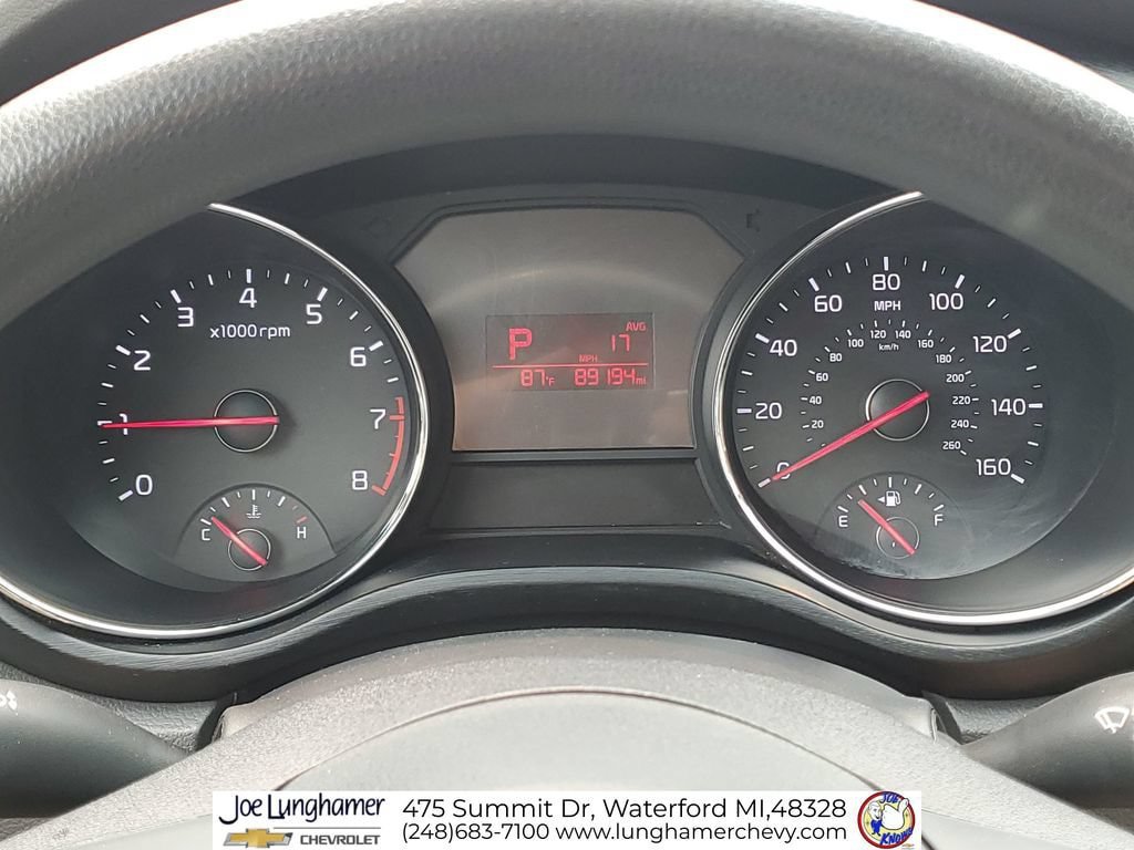 Used 2018 Kia Sedona L FWD image 12