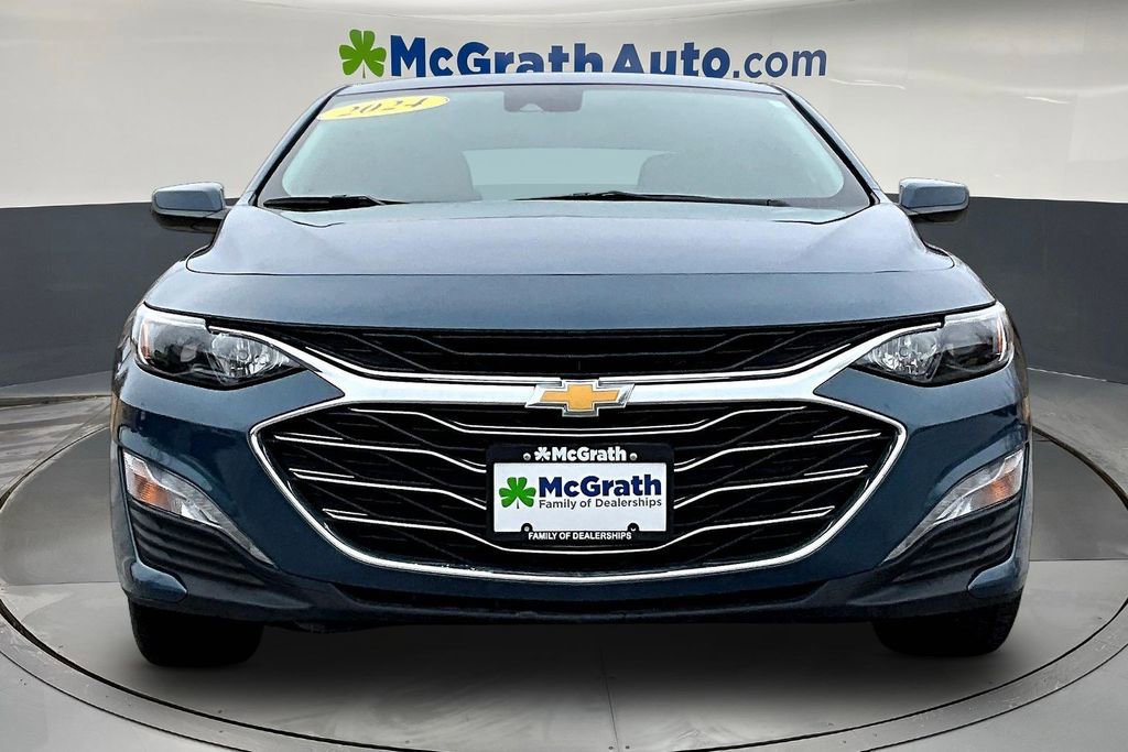 Used 2024 Chevrolet Malibu LT image 2