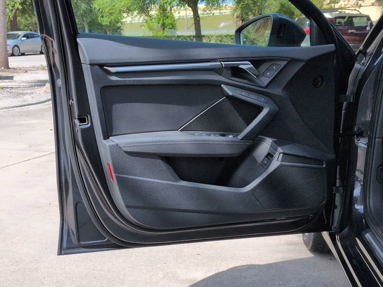 Used 2023 Audi A3 2.0T Premium Plus w/ Premium Plus Package FWD image 8