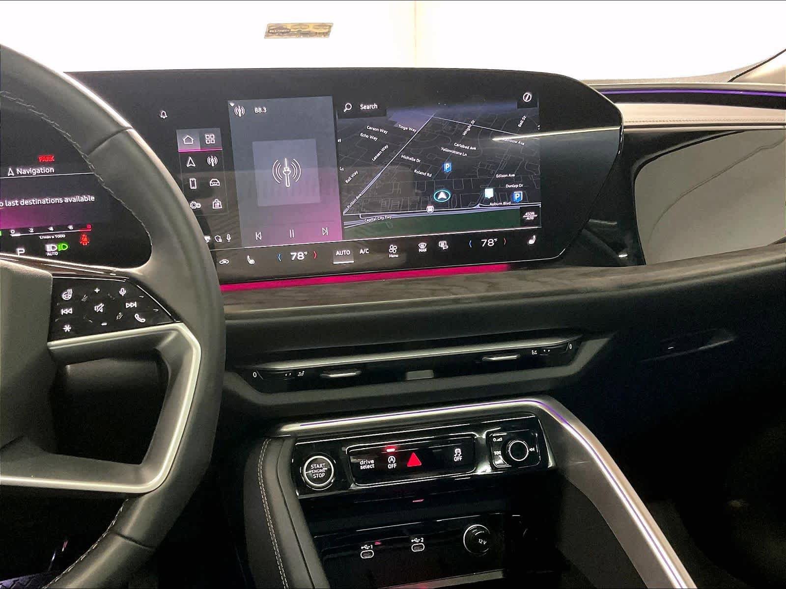 Certified 2025 Audi Q5 Premium w/ Convenience Package image 8