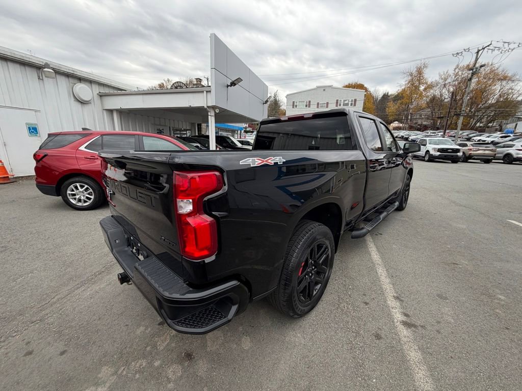 Used 2023 Chevrolet Silverado 1500 RST w/ Redline Edition image 6