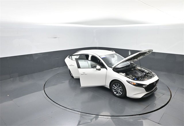 Used 2021 MAZDA MAZDA3 s image 39