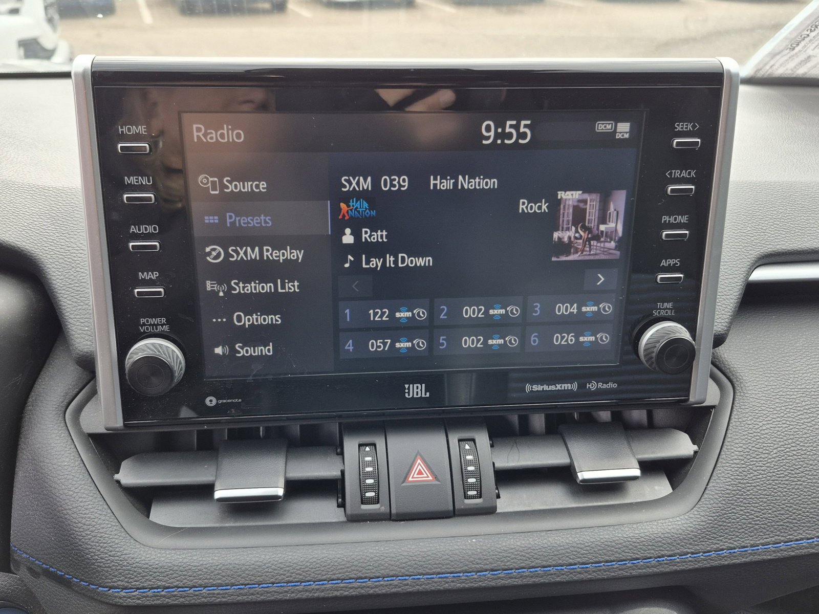 Used 2022 Toyota RAV4 XSE AWD/4WD image 29