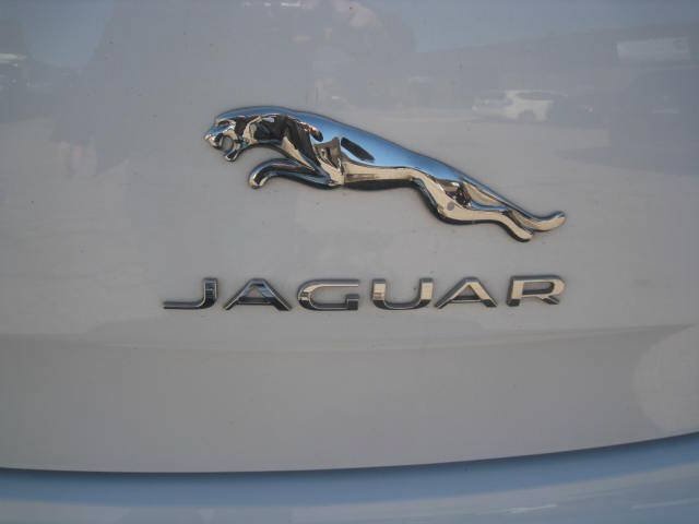 Used 2017 Jaguar XJ AWD/4WD image 12