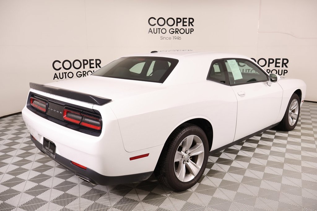 Used 2023 Dodge Challenger SXT image 18