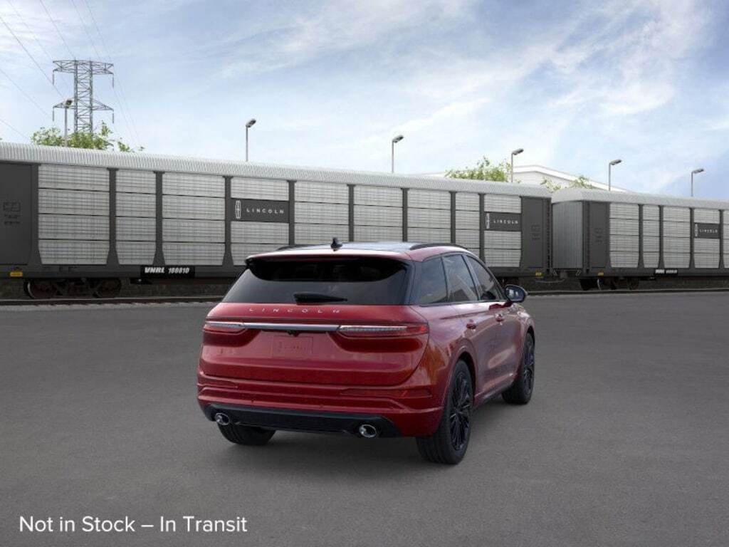 New 2026 Lincoln Corsair Premiere image 30