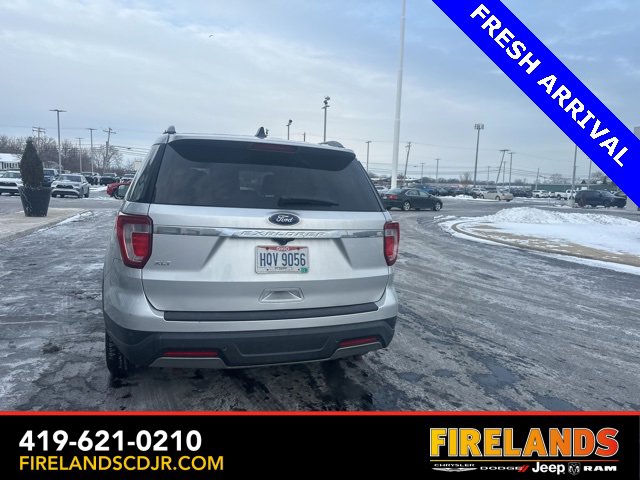 Used 2019 Ford Explorer XLT image 19