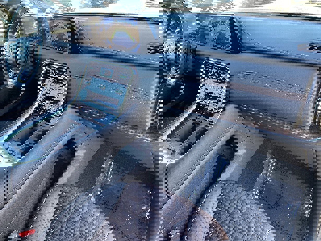 New 2026 Nissan Armada Platinum image 8