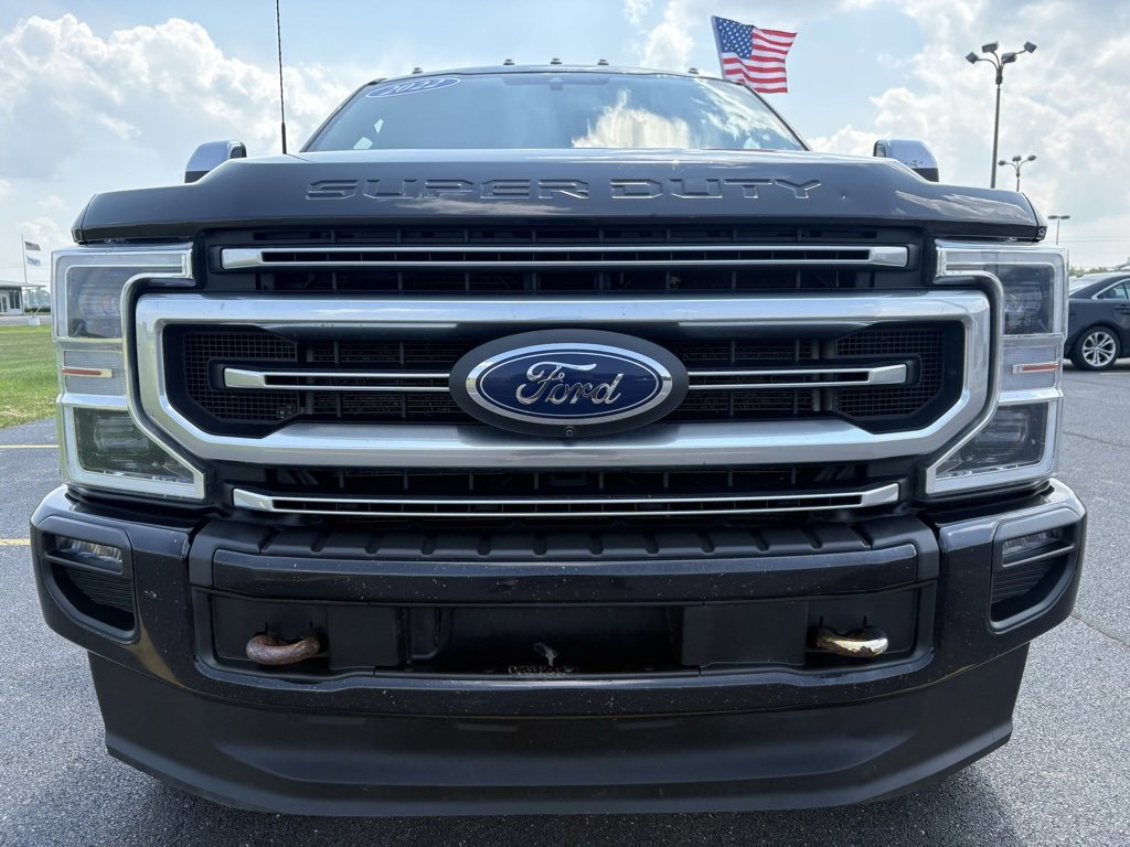 Used 2022 Ford F350 Platinum image 2