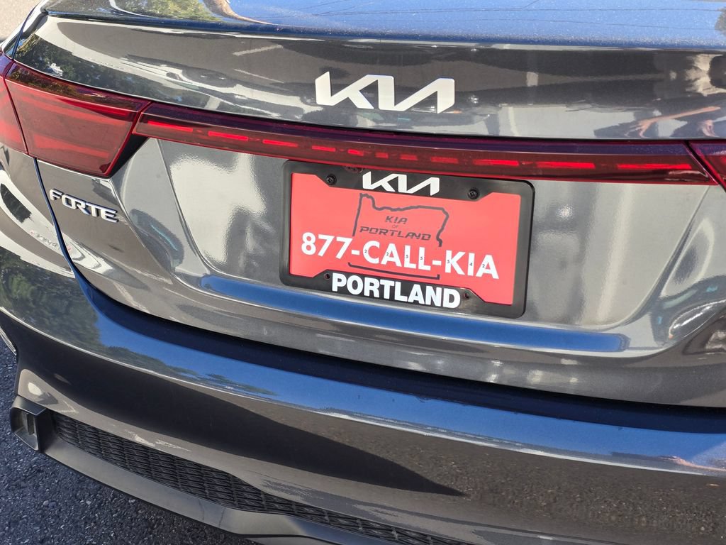 Used 2024 Kia Forte LXS FWD image 13