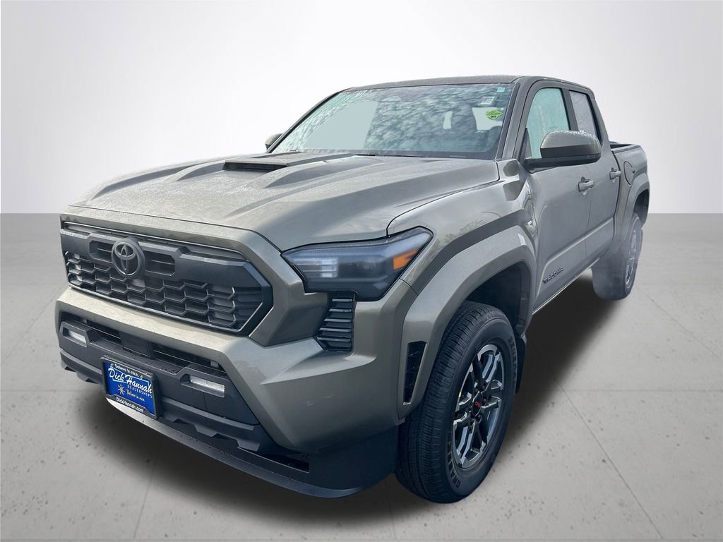 New 2026 Toyota Tacoma TRD Sport image 2