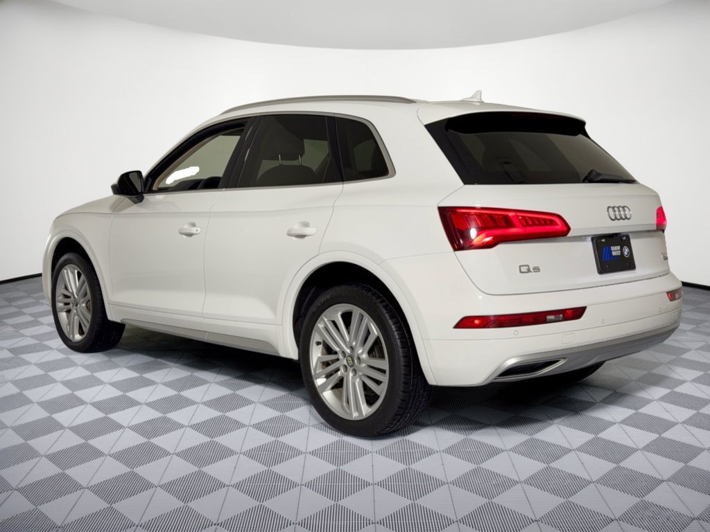 Used 2018 Audi Q5 2.0T Premium Plus w/ Premium Plus Package AWD/4WD image 3