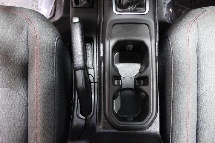 Used 2025 Jeep Wrangler Rubicon image 32