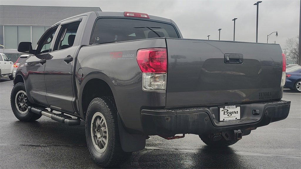 Used 2011 Toyota Tundra 4x4 CrewMax image 4