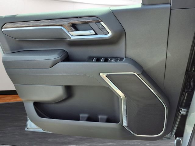 New 2026 GMC Sierra 1500 Elevation image 13