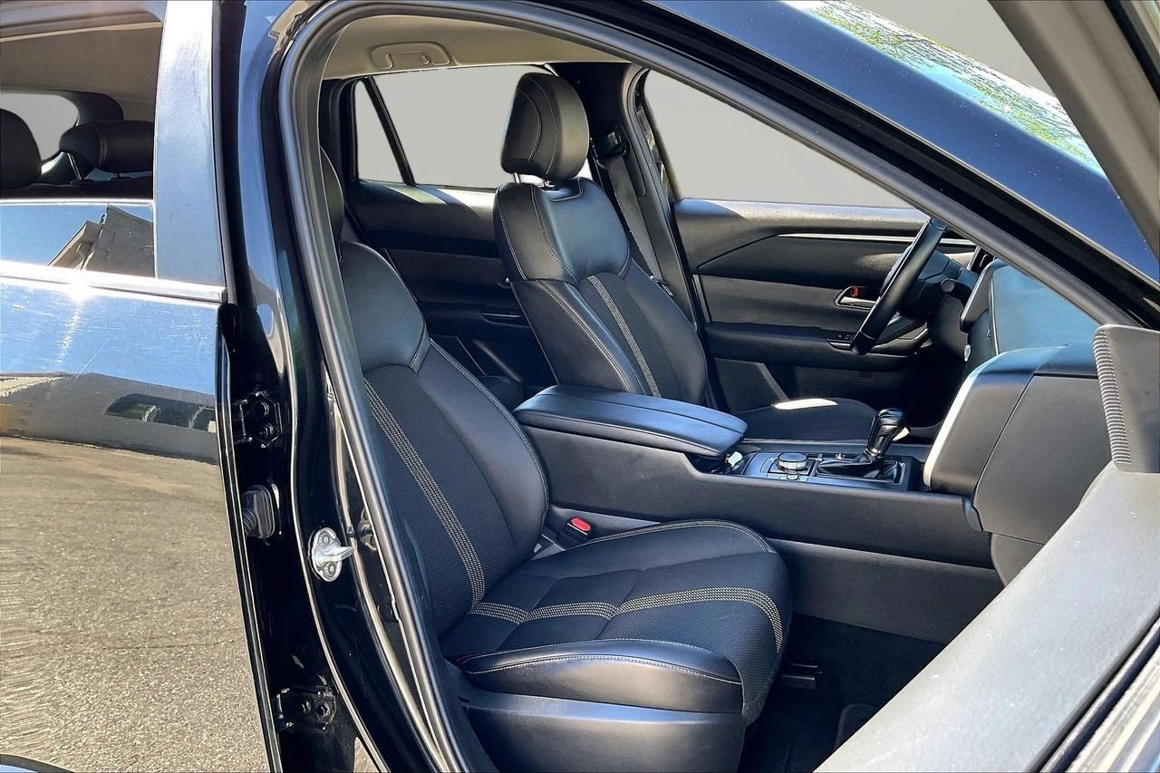 Used 2025 MAZDA CX-50 AWD 2.5 S w/ Preferred Package image 23