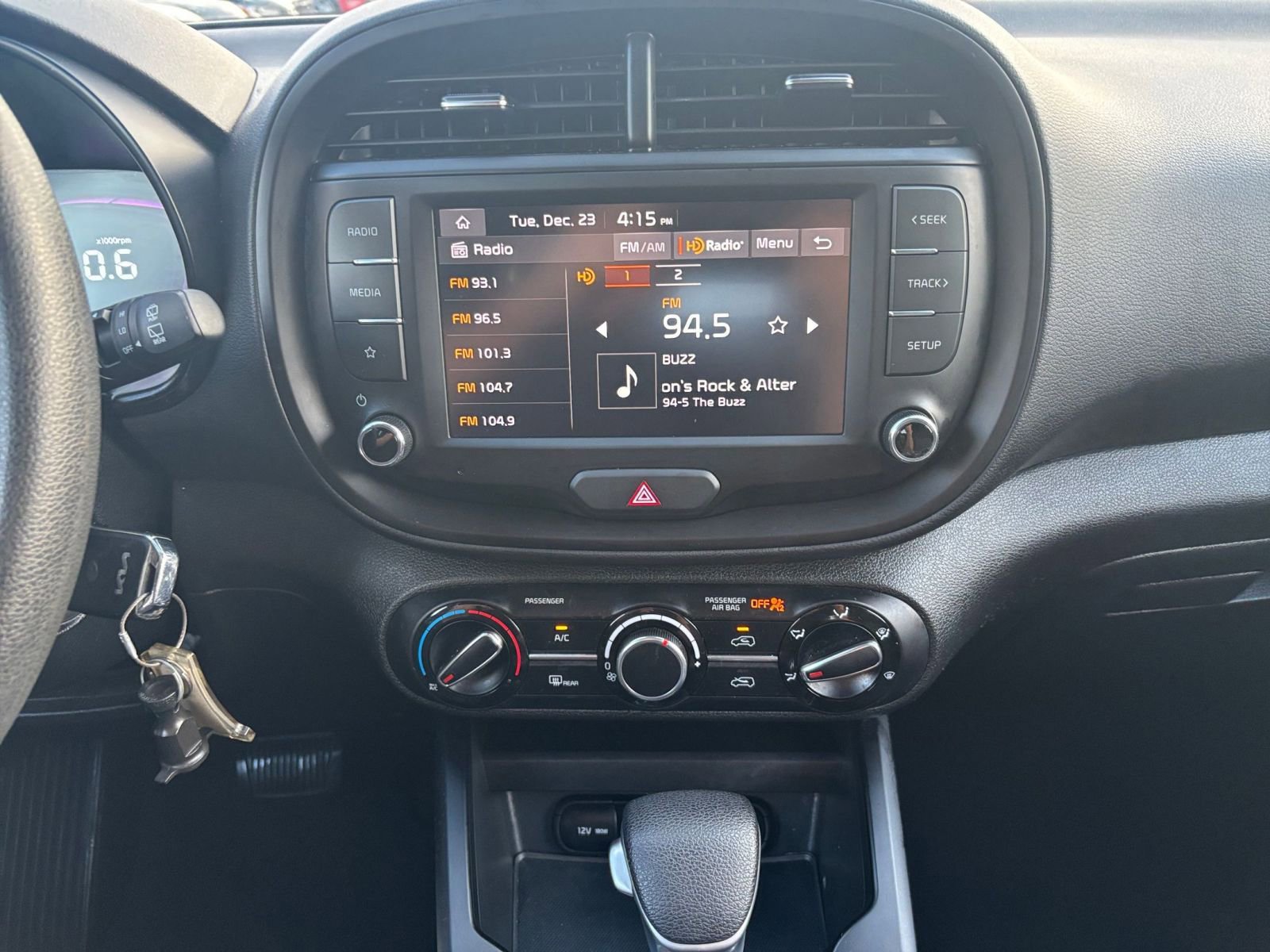 Used 2025 Kia Soul LX w/ Option Group 015 image 18