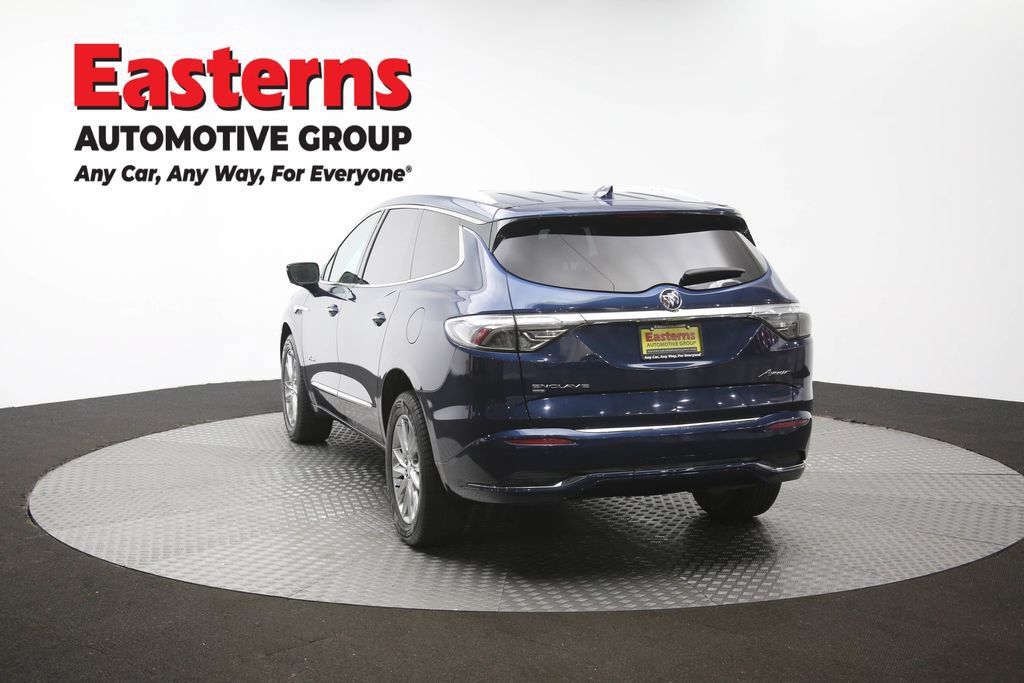 Used 2022 Buick Enclave Avenir w/ Avenir Technology Package AWD/4WD image 39