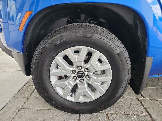 Certified 2024 Nissan Frontier SV w/ SV Convenience Package RWD image 30