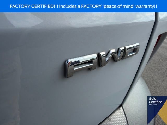 Used 2025 Ford Escape ST-Line Select AWD/4WD image 12