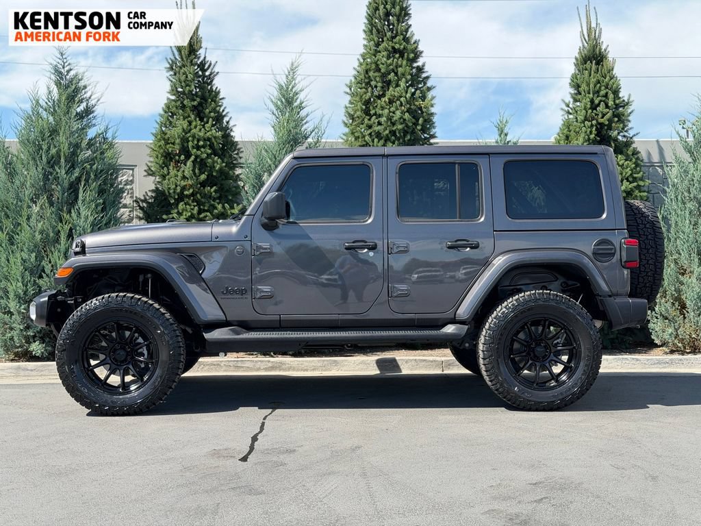 Used 2026 Jeep Wrangler Unlimited Sahara AWD/4WD image 5