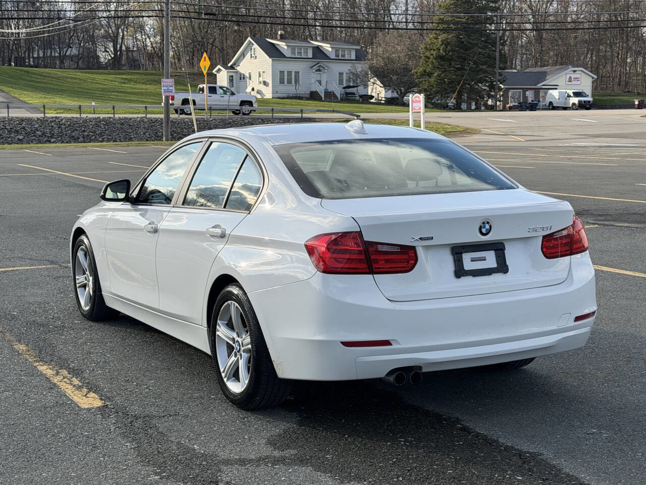 Used 2013 BMW 328i xDrive Sedan image 6