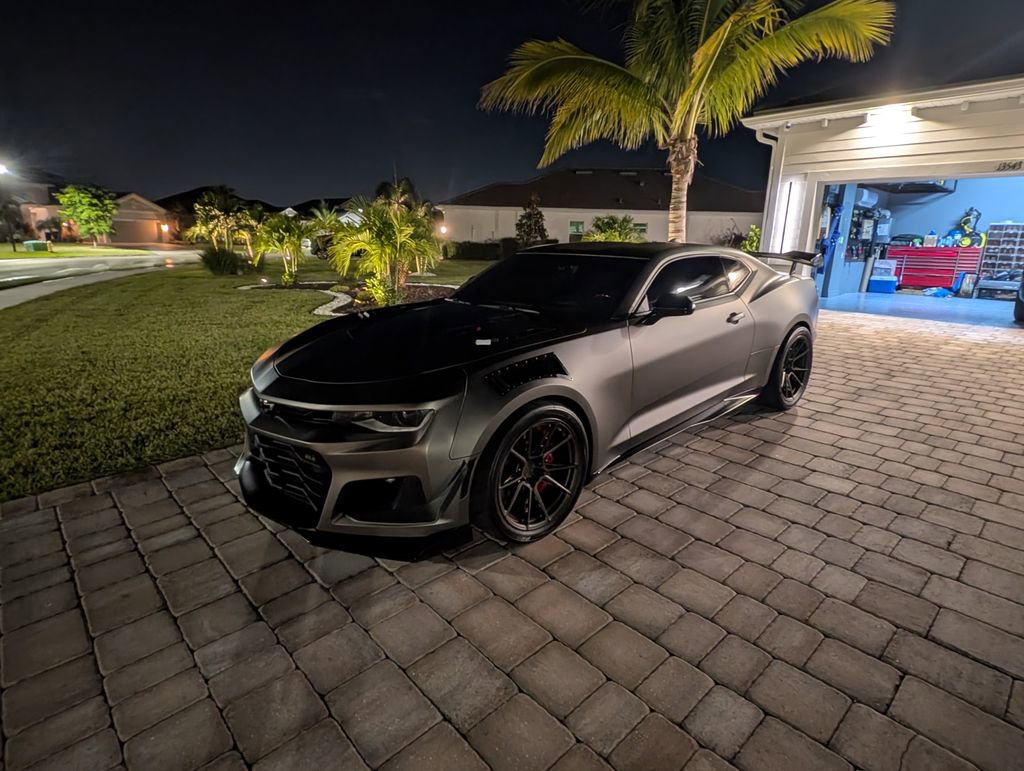 Used 2023 Chevrolet Camaro ZL1 RWD image 26