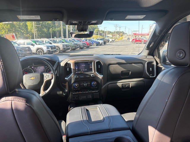 Used 2019 Chevrolet Silverado 1500 High Country w/ Technology Package AWD/4WD image 38