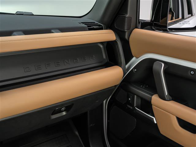 New 2026 Land Rover Defender 110 X-Dynamic SE AWD/4WD image 29
