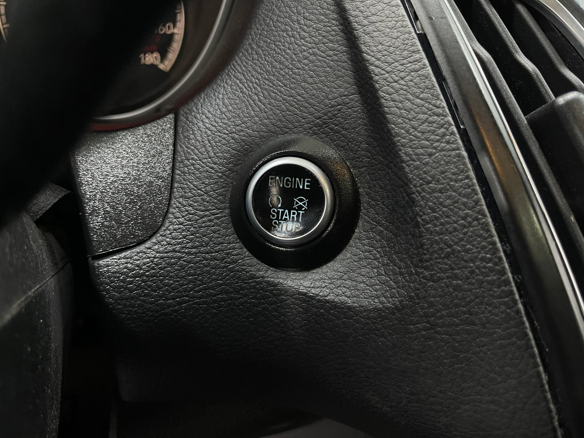 Used 2016 Ford Focus ST image 20